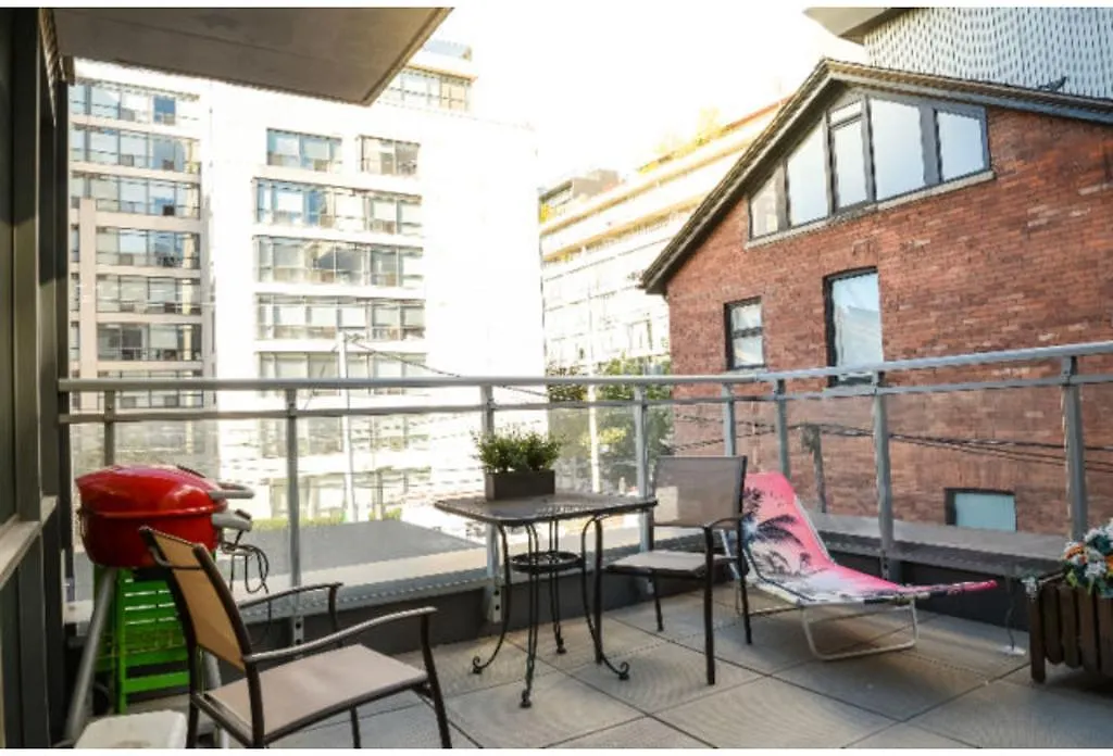 Applewood Suites - The Wellington Loft 多伦多 公寓